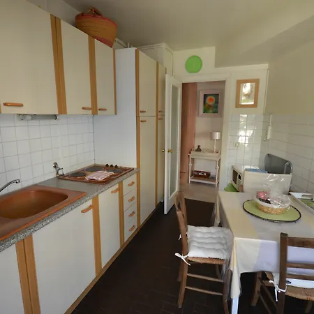 Three-bedroom Super Apartment